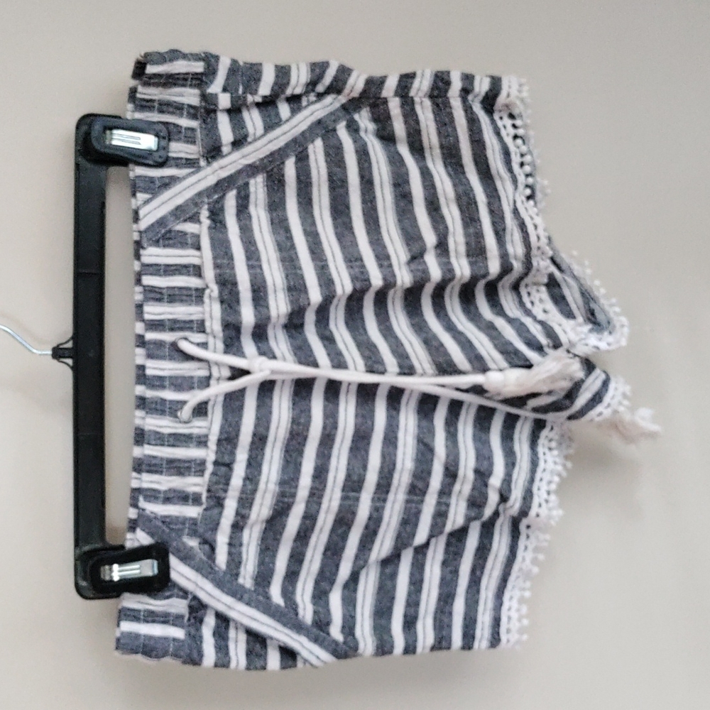 Jolt Striped Shorts